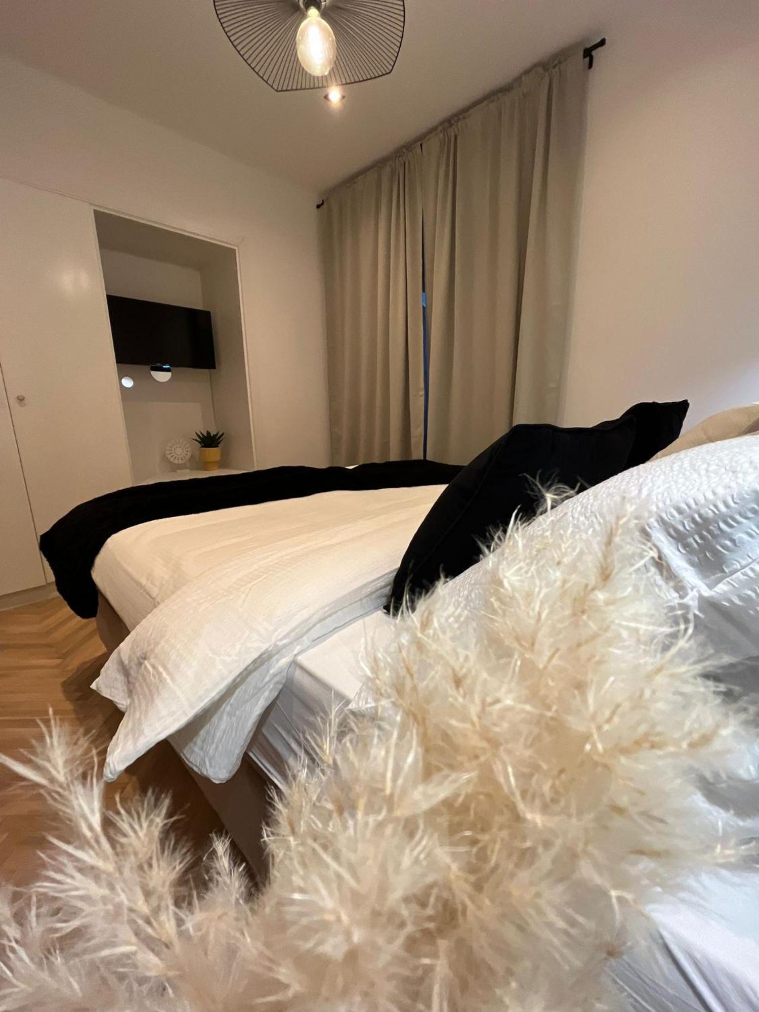 Collis Apartamento *