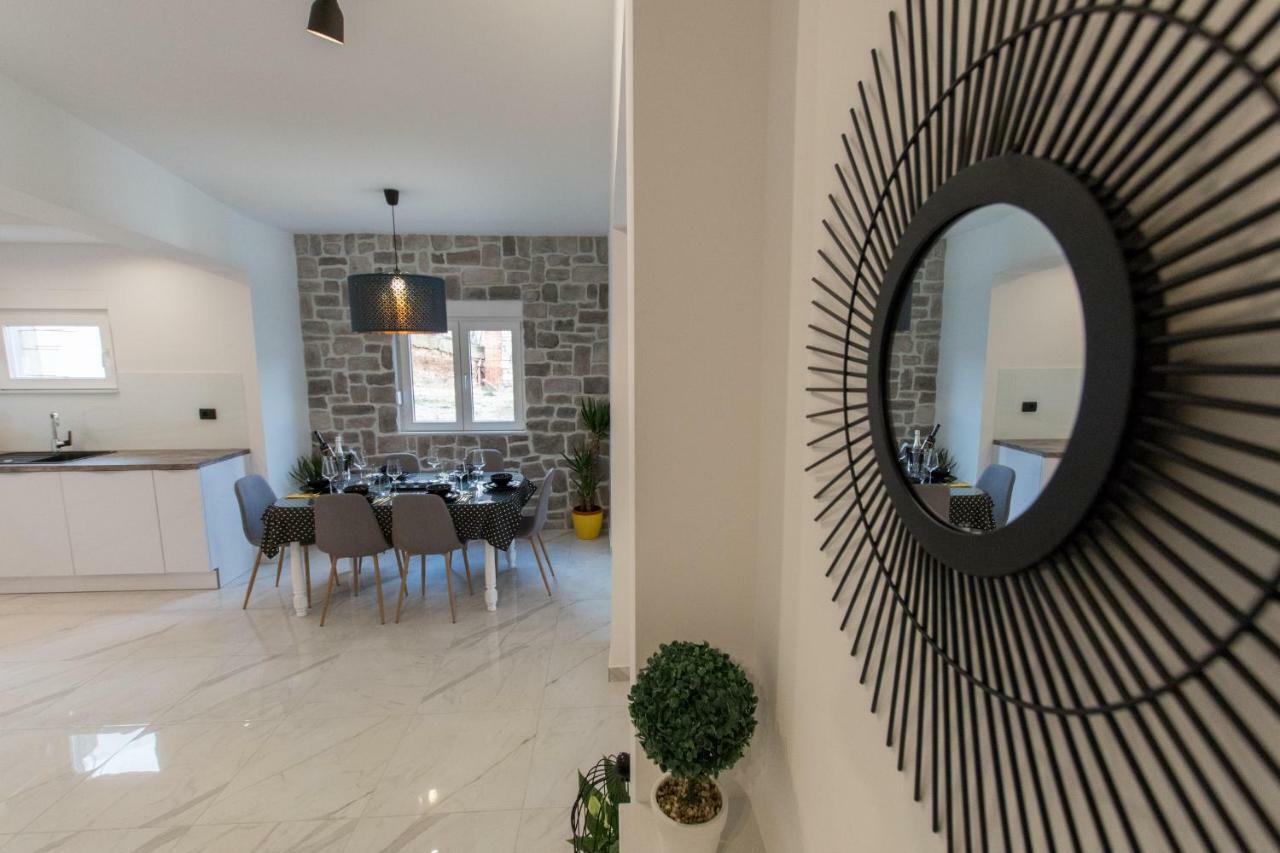 Collis Apartamento Makarska