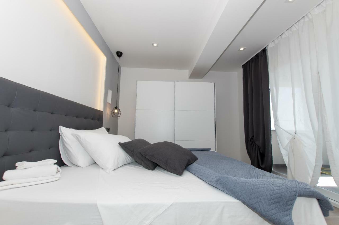 Collis Apartamento *